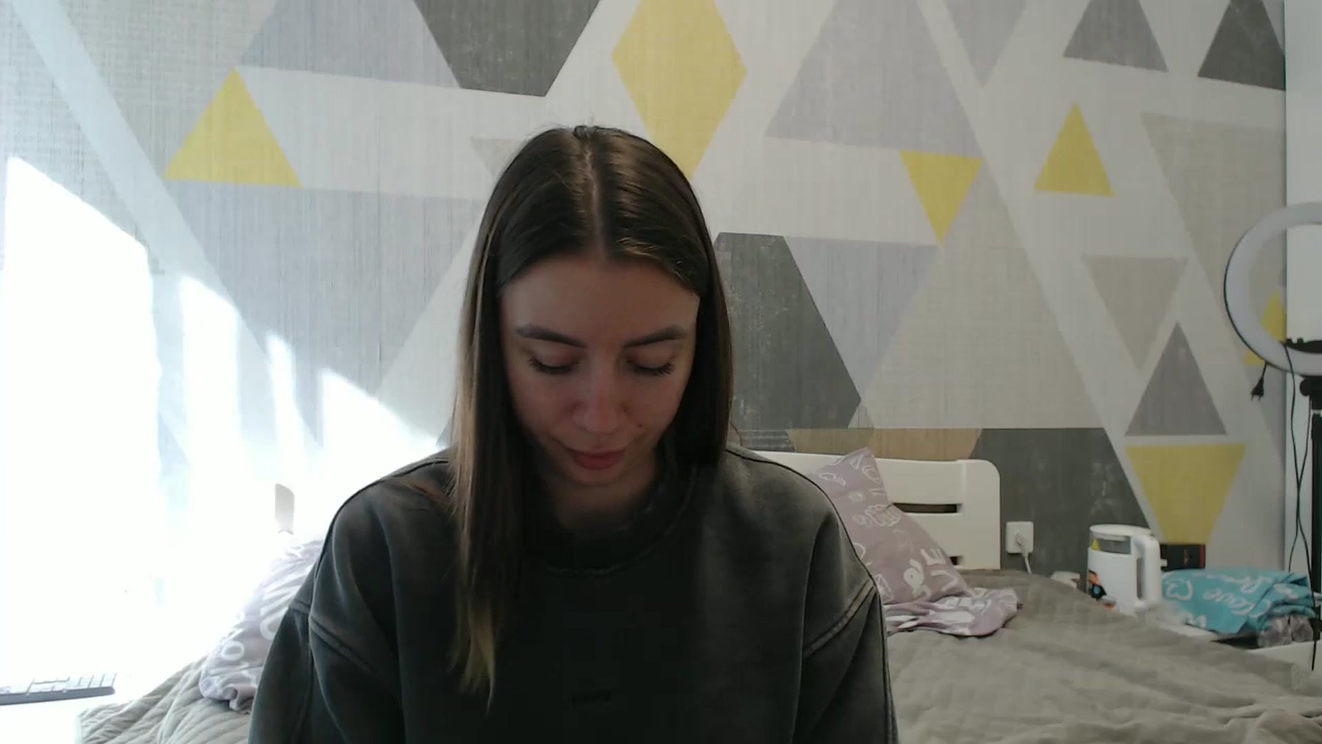 Gallery image thumbnail from Sulfate0's myfreecams stream on, 10/16/2025, 09:42 image 4 of 20