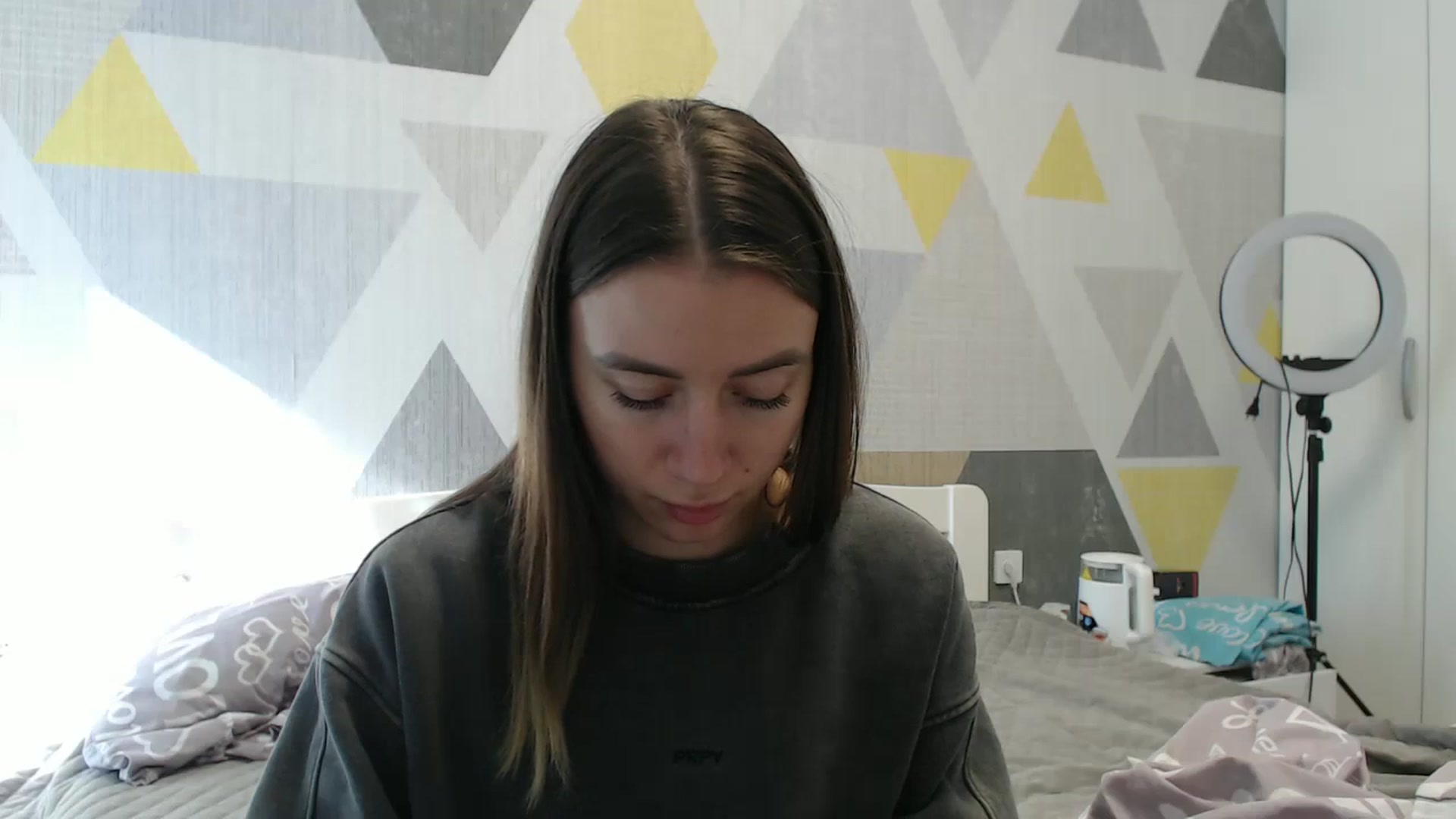 Gallery image thumbnail from Sulfate0's myfreecams stream on, 10/16/2025, 09:42 image 14 of 20