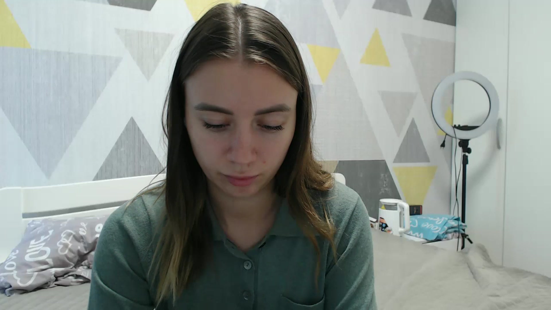 Gallery image thumbnail from Sulfate0's myfreecams stream on, 10/17/2025, 08:47 image 3 of 20
