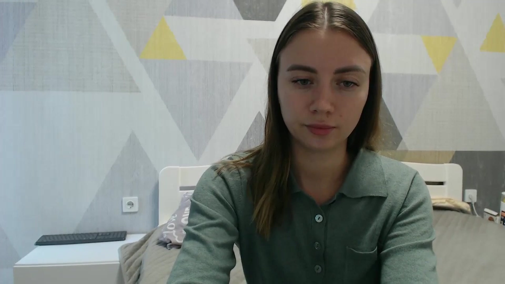 Gallery image thumbnail from Sulfate0's myfreecams stream on, 10/17/2025, 08:47 image 9 of 20