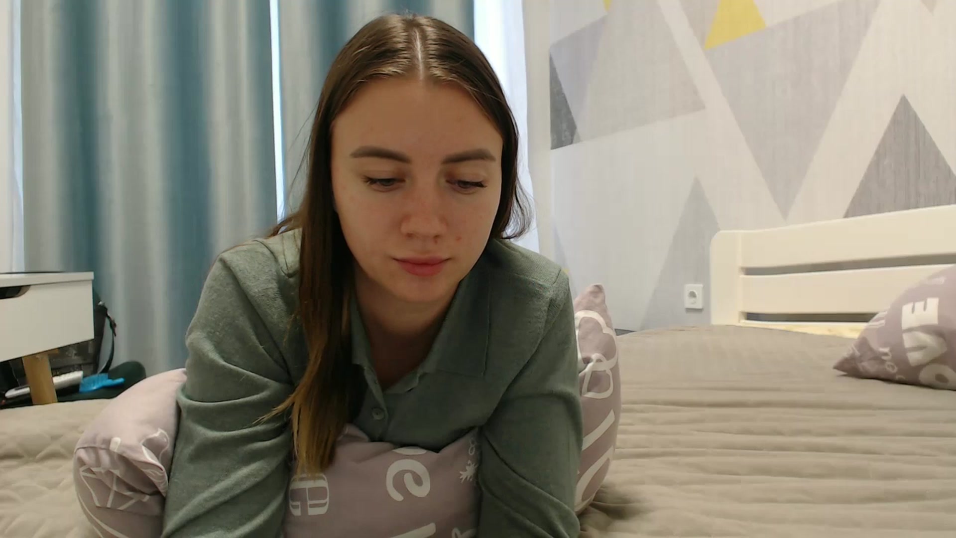 Gallery image thumbnail from Sulfate0's myfreecams stream on, 10/17/2025, 09:50 image 8 of 20