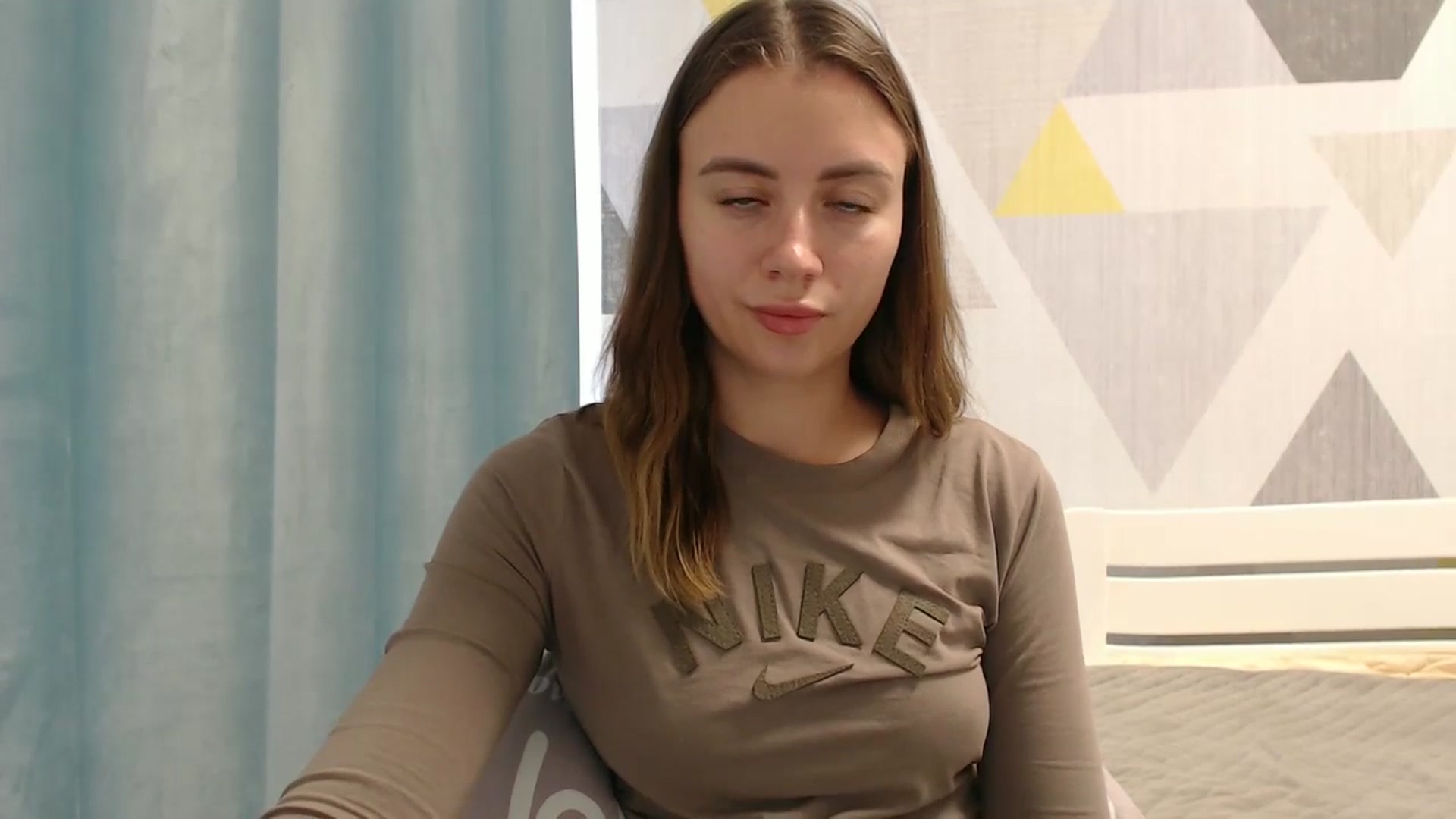 Gallery image thumbnail from Sulfate0's myfreecams stream on, 10/18/2025, 11:51 image 14 of 20
