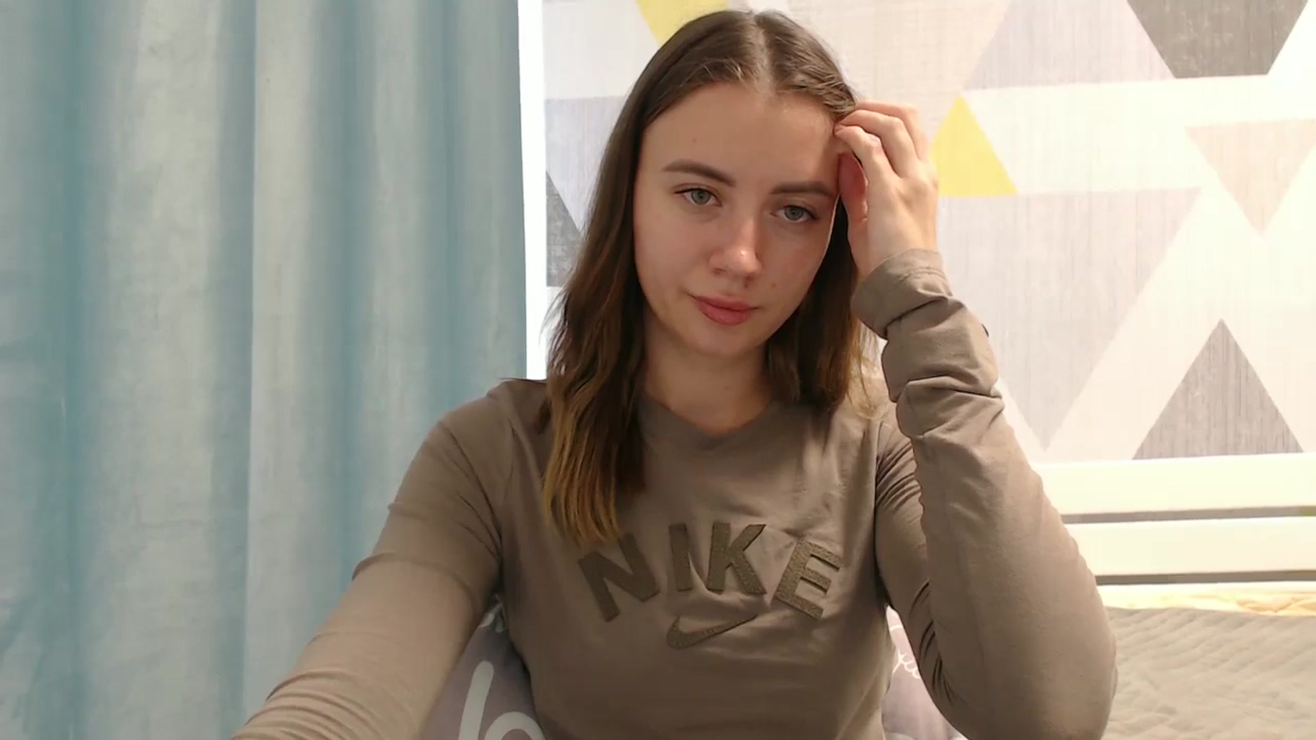 Gallery image thumbnail from Sulfate0's myfreecams stream on, 10/18/2025, 11:51 image 3 of 20