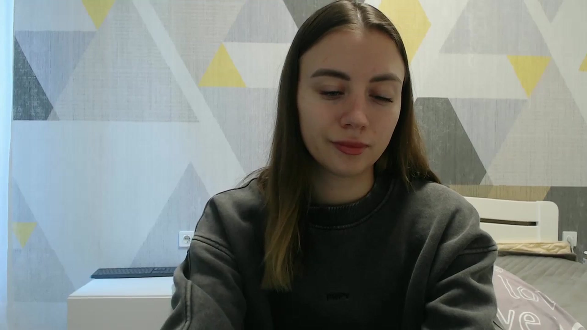Gallery image thumbnail from Sulfate0's myfreecams stream on, 10/19/2025, 08:22 image 10 of 20