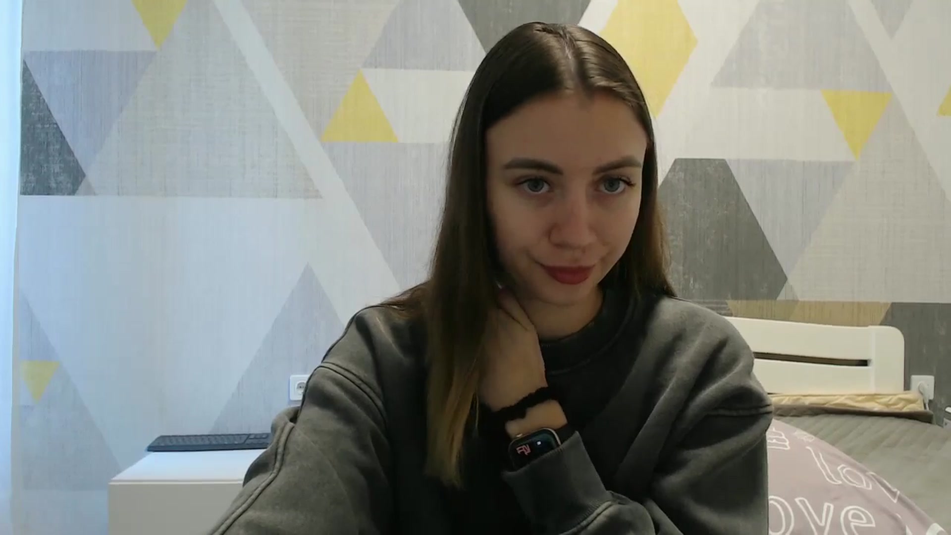 Gallery image thumbnail from Sulfate0's myfreecams stream on, 10/19/2025, 08:22 image 8 of 20