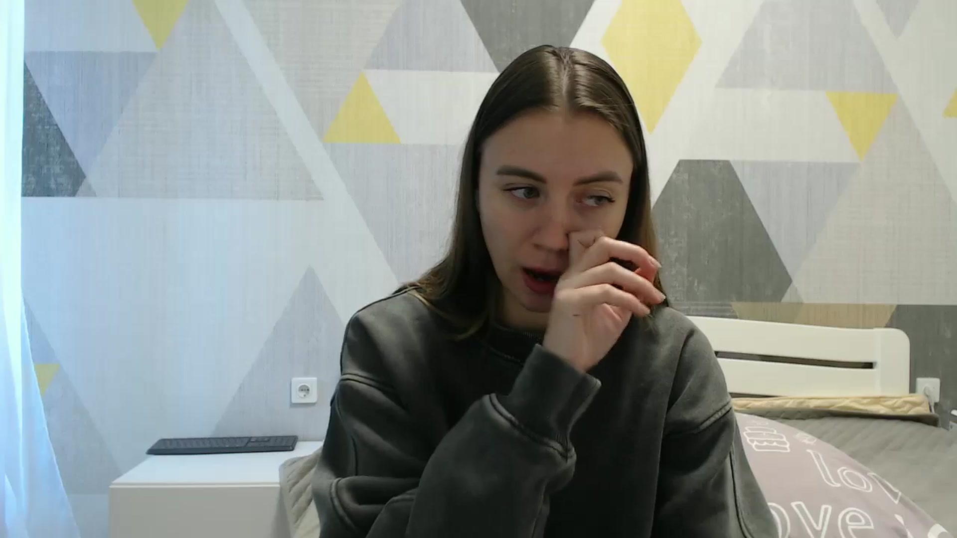 Gallery image thumbnail from Sulfate0's myfreecams stream on, 10/19/2025, 08:22 image 14 of 20