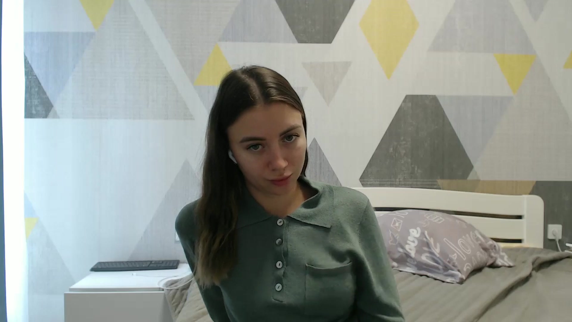 Gallery image thumbnail from Sulfate0's myfreecams stream on, 10/23/2025, 10:22 image 13 of 20