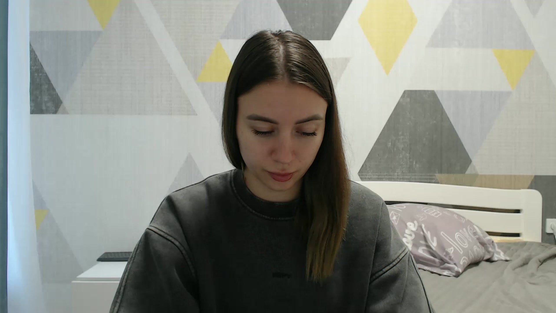 Gallery image thumbnail from Sulfate0's myfreecams stream on, 10/24/2025, 09:16 image 9 of 20