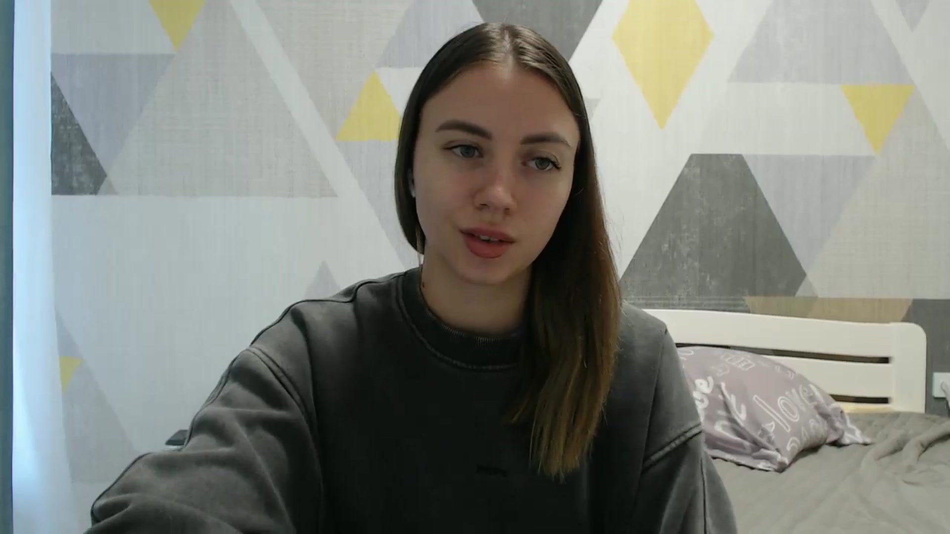 Gallery image thumbnail from Sulfate0's myfreecams stream on, 10/24/2025, 09:16 image 7 of 20