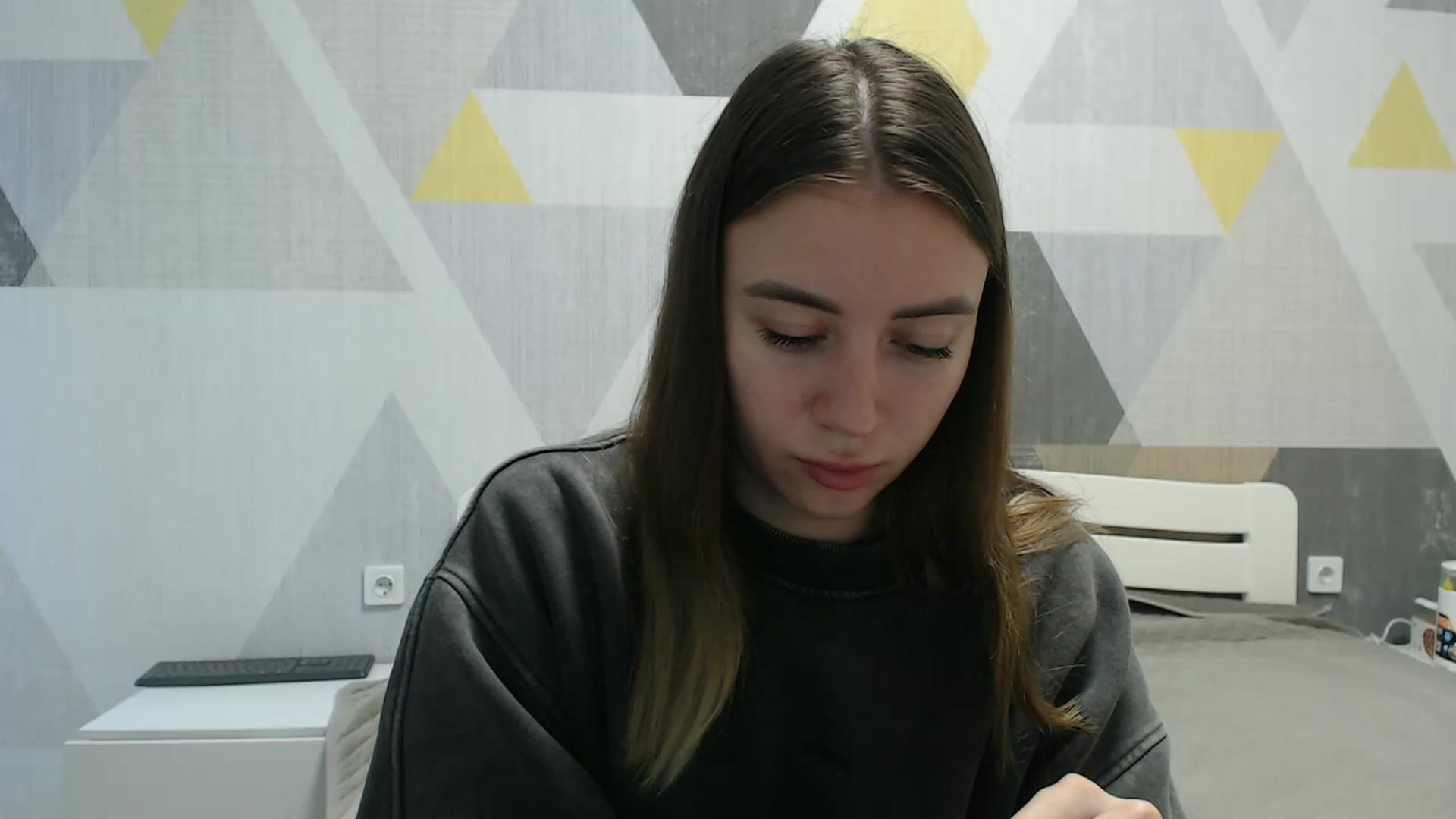 Gallery image thumbnail from Sulfate0's myfreecams stream on, 10/24/2025, 11:44 image 17 of 20