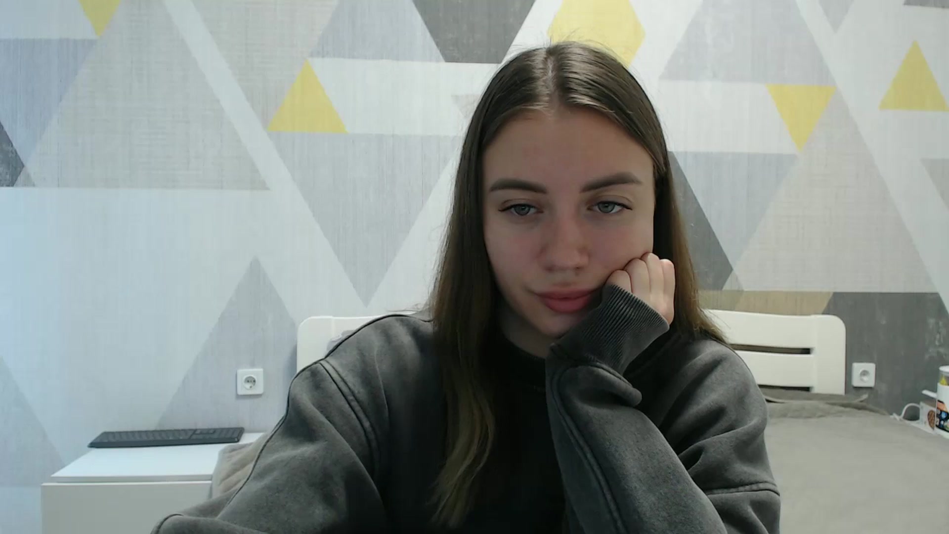Gallery image thumbnail from Sulfate0's myfreecams stream on, 10/24/2025, 11:44 image 7 of 20