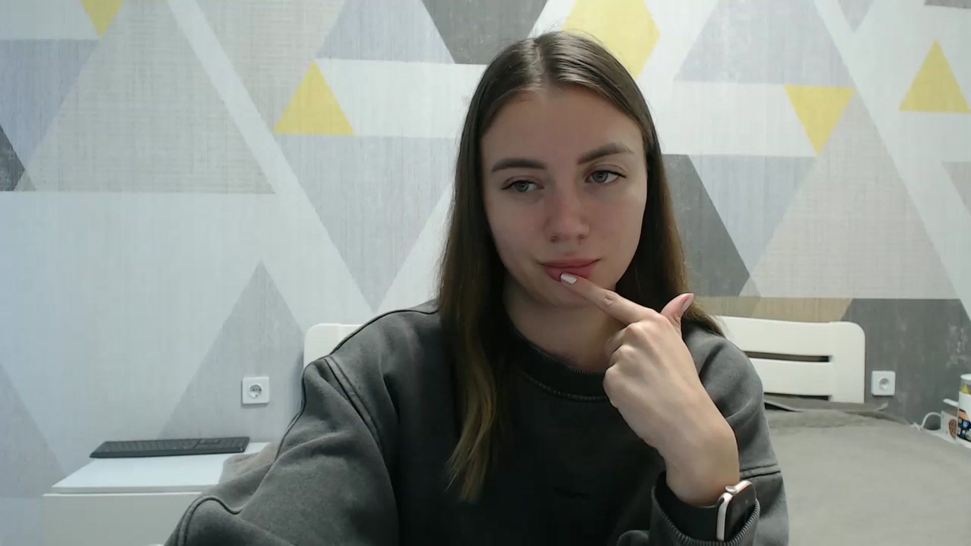 Gallery image thumbnail from Sulfate0's myfreecams stream on, 10/24/2025, 11:44 image 14 of 20