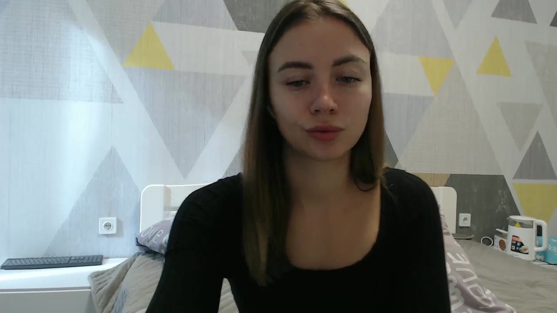 Gallery image thumbnail from Sulfate0's myfreecams stream on, 10/27/2025, 09:39 image 4 of 20