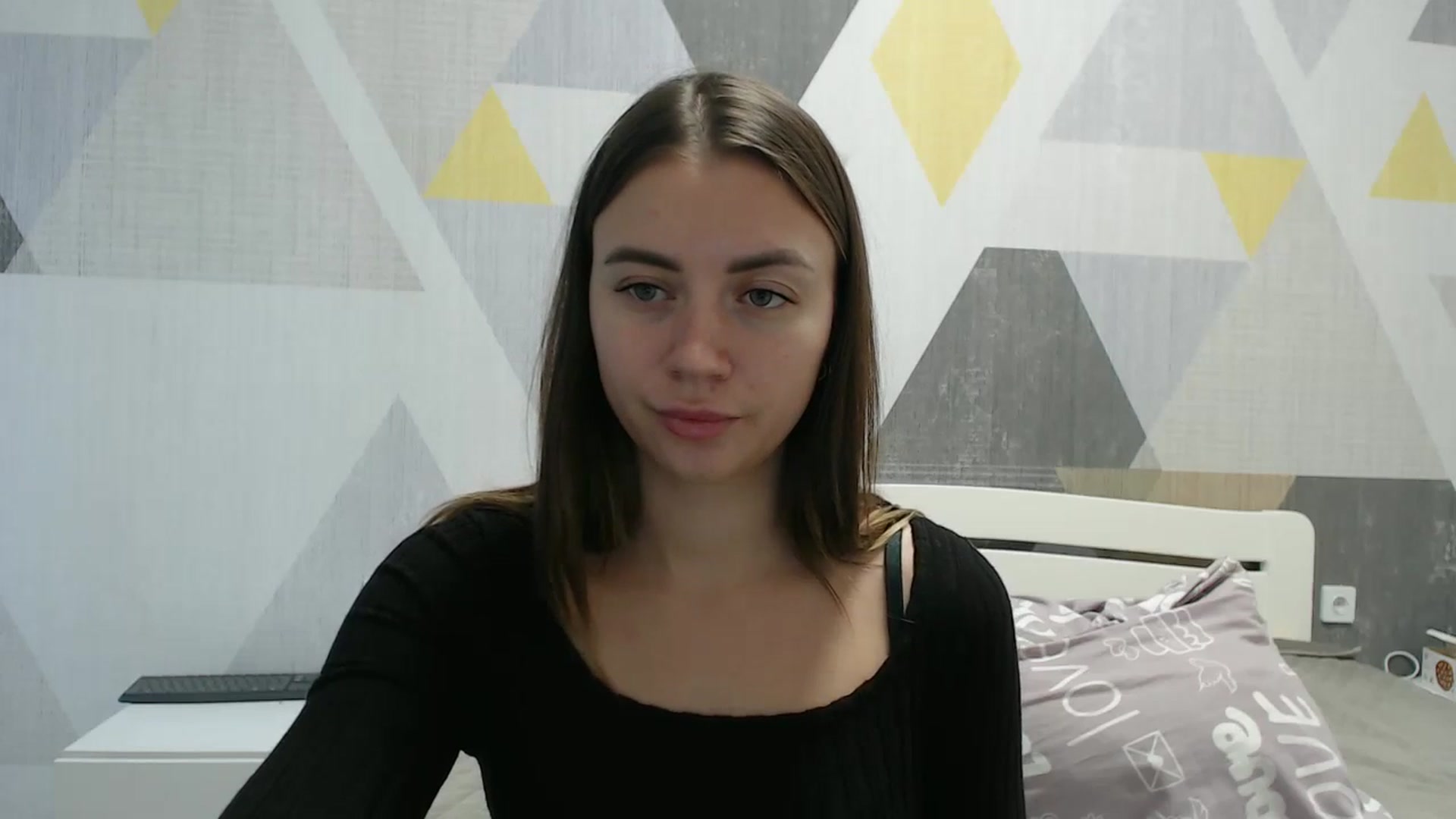 Gallery image thumbnail from Sulfate0's myfreecams stream on, 10/27/2025, 11:32 image 8 of 20