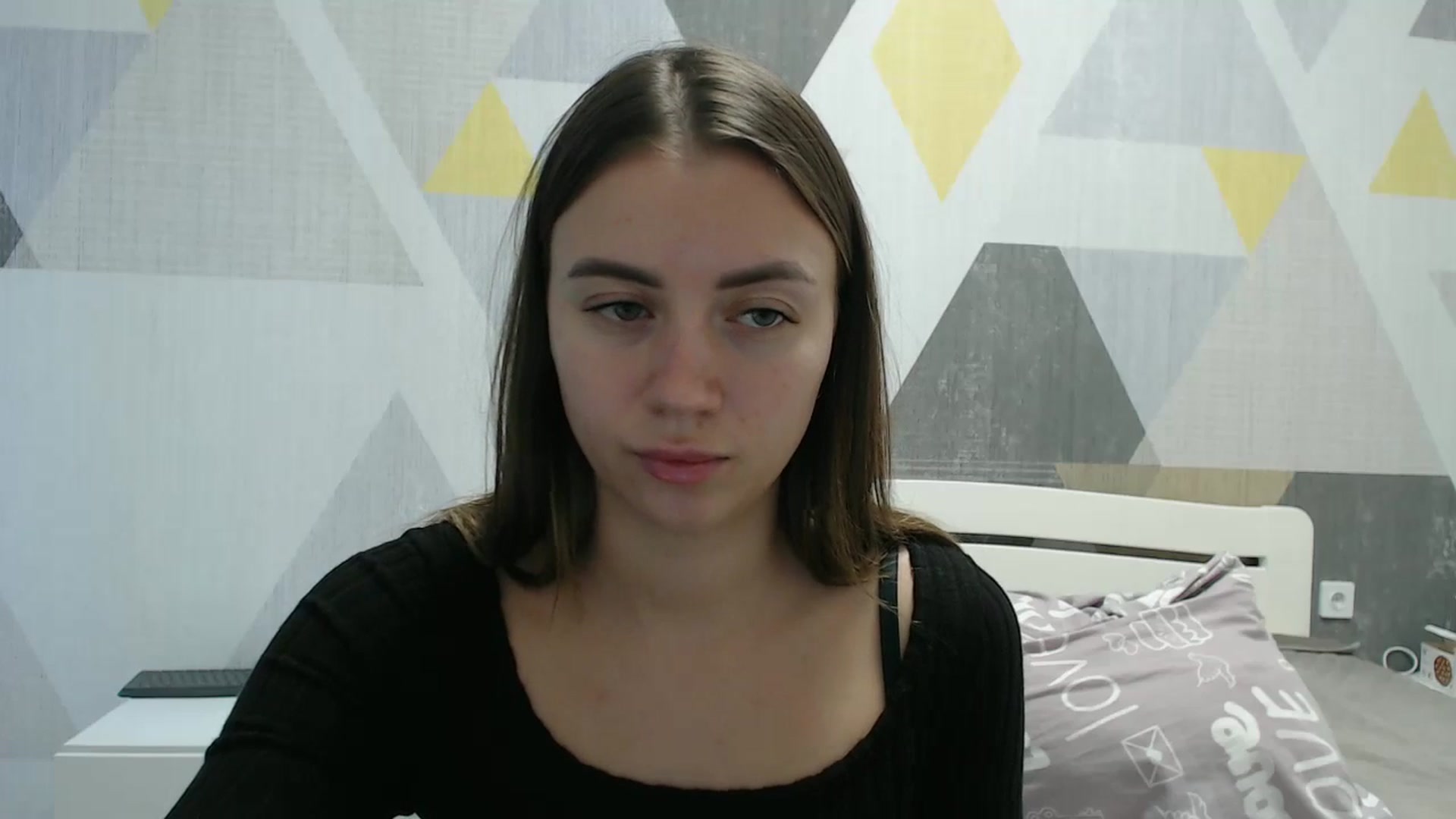Gallery image thumbnail from Sulfate0's myfreecams stream on, 10/27/2025, 11:32 image 13 of 20