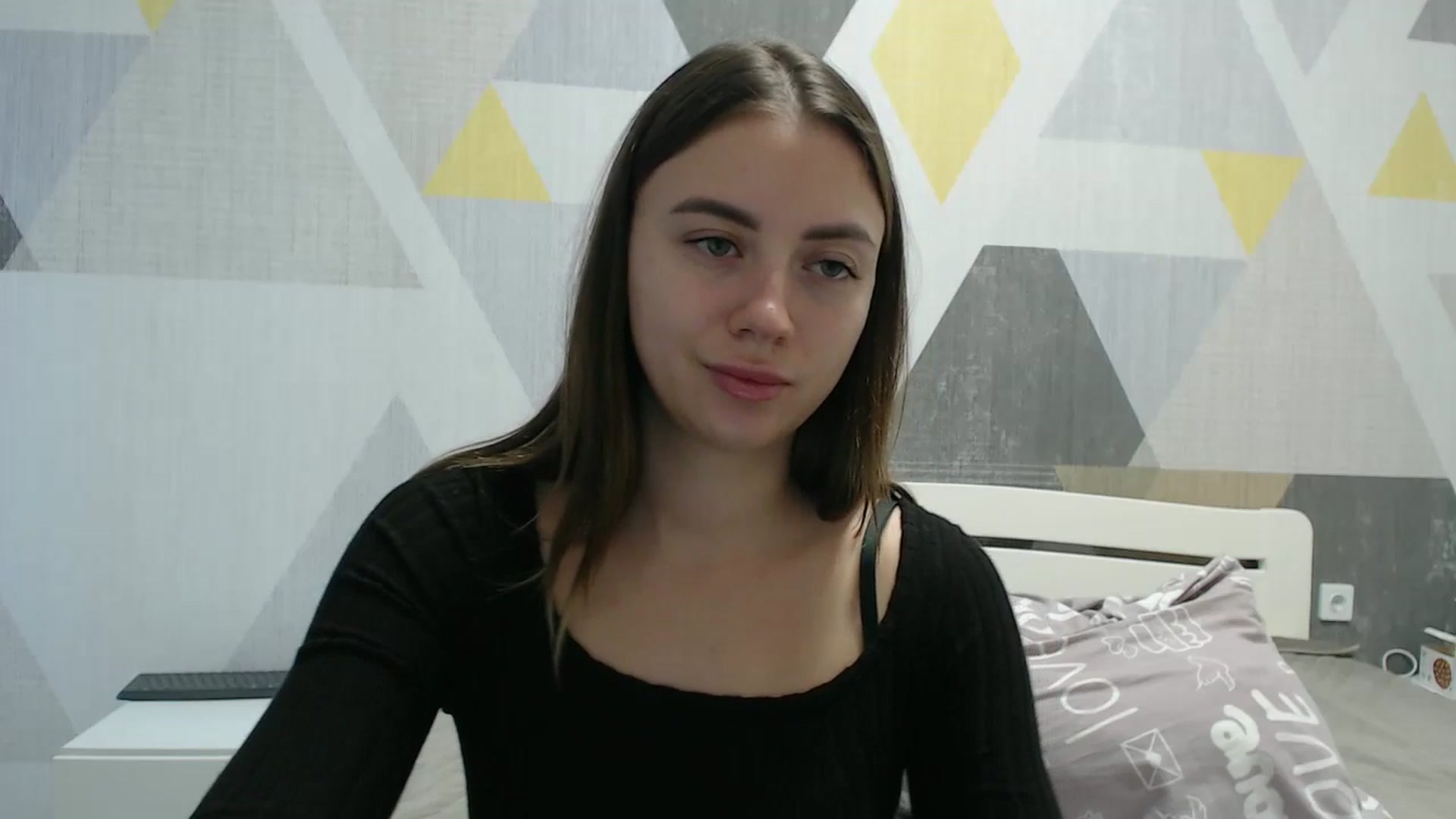 Gallery image thumbnail from Sulfate0's myfreecams stream on, 10/27/2025, 11:32 image 17 of 20