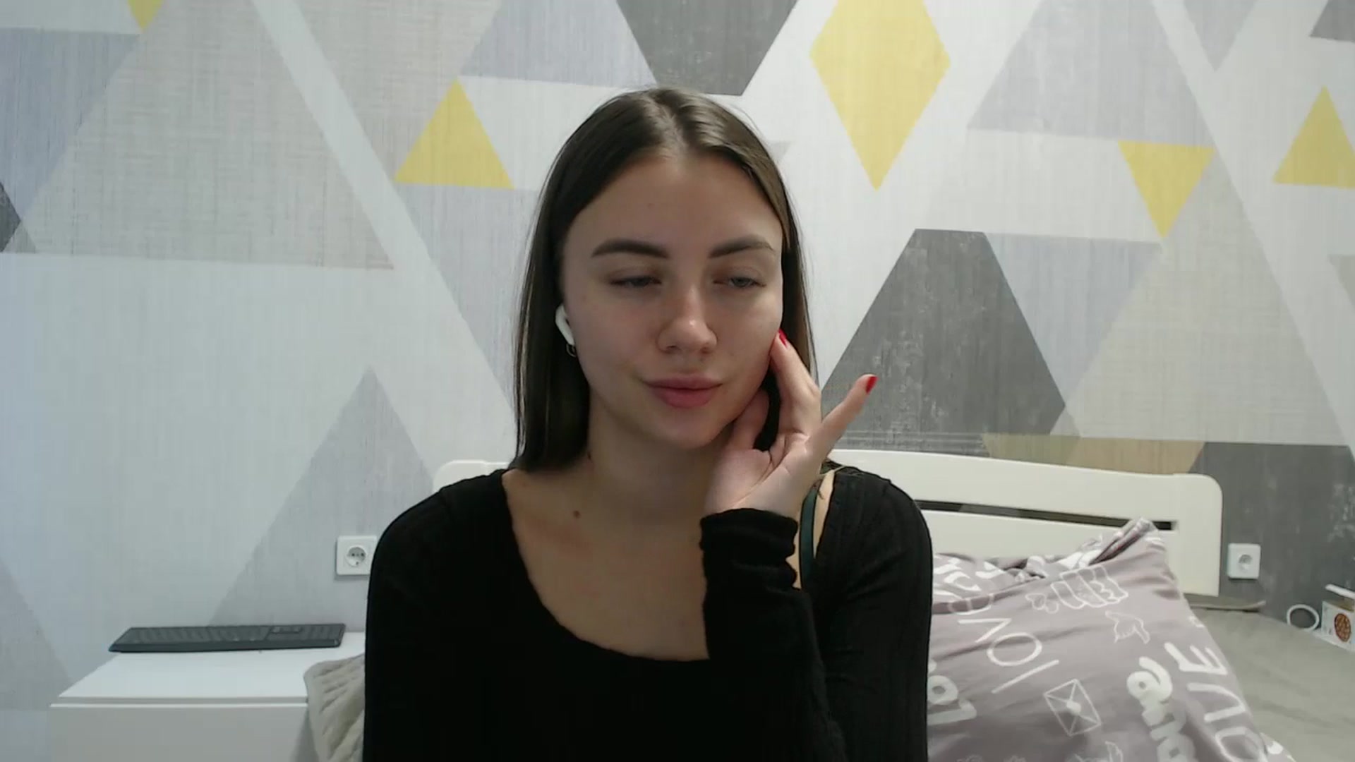 Gallery image thumbnail from Sulfate0's myfreecams stream on, 10/27/2025, 11:32 image 20 of 20