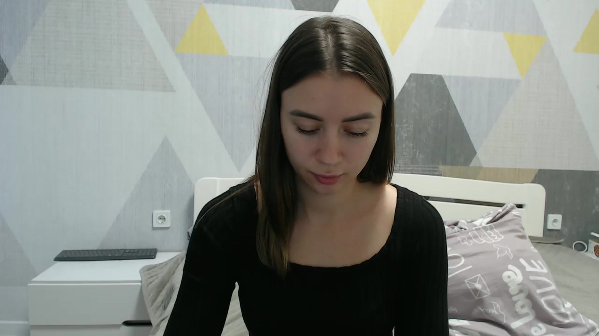 Gallery image thumbnail from Sulfate0's myfreecams stream on, 10/27/2025, 11:57 image 5 of 20