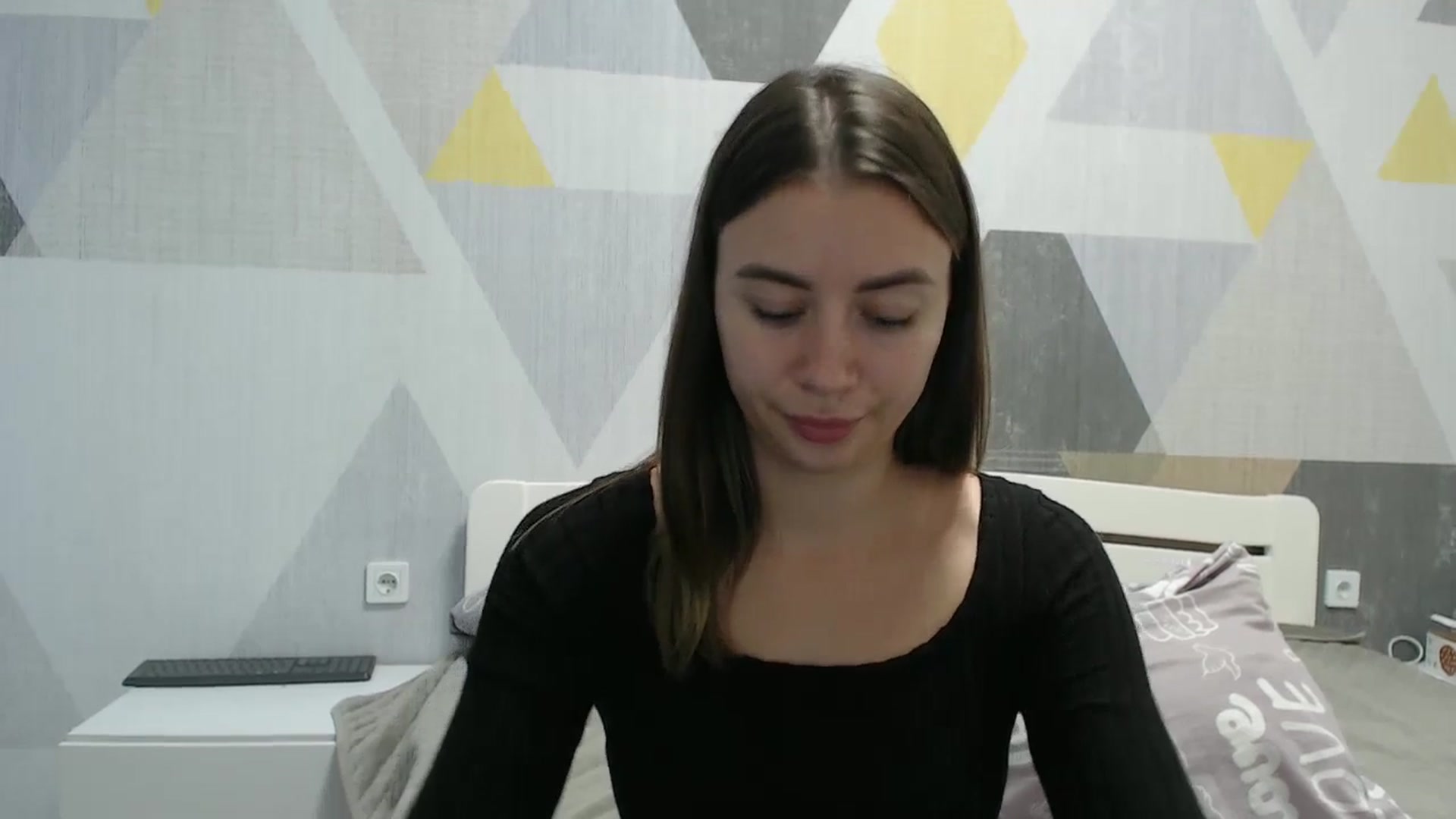 Gallery image thumbnail from Sulfate0's myfreecams stream on, 10/27/2025, 11:57 image 6 of 20