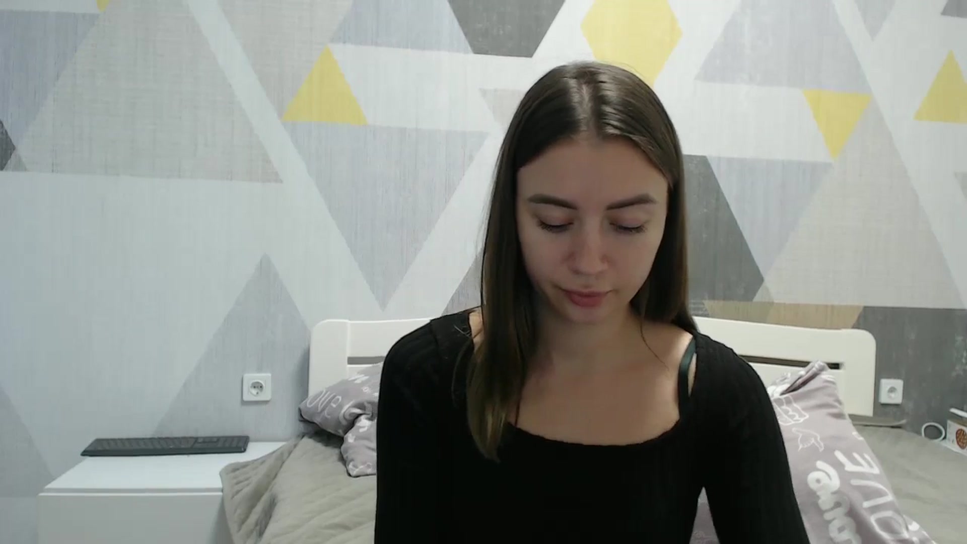 Gallery image thumbnail from Sulfate0's myfreecams stream on, 10/27/2025, 11:57 image 9 of 20