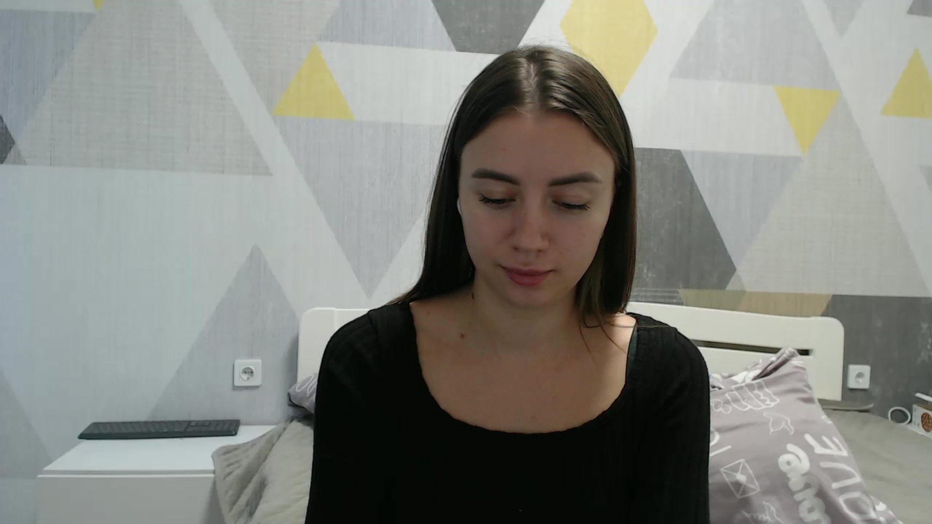 Gallery image thumbnail from Sulfate0's myfreecams stream on, 10/27/2025, 11:57 image 12 of 20