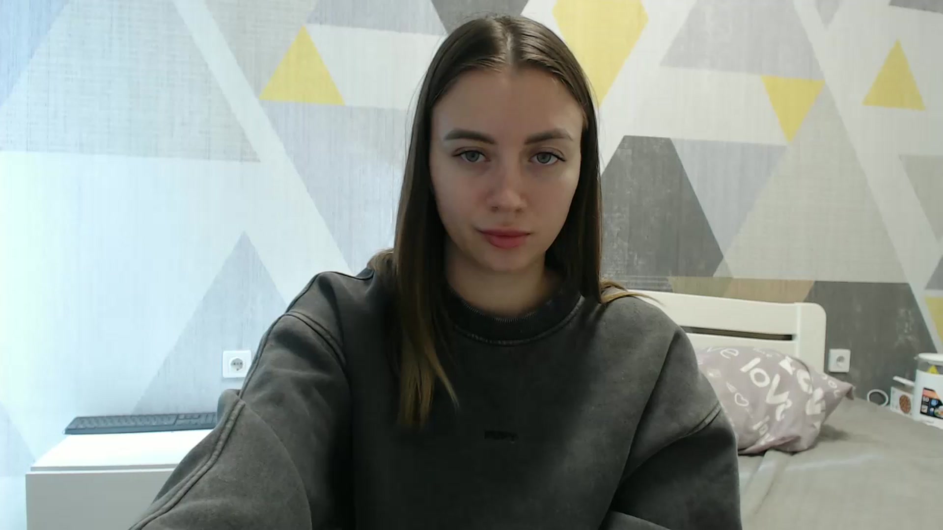 Gallery image thumbnail from Sulfate0's myfreecams stream on, 10/28/2025, 09:53 image 5 of 20