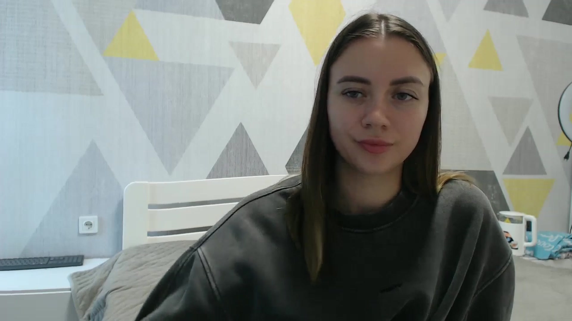 Gallery image thumbnail from Sulfate0's myfreecams stream on, 10/28/2025, 09:53 image 18 of 20