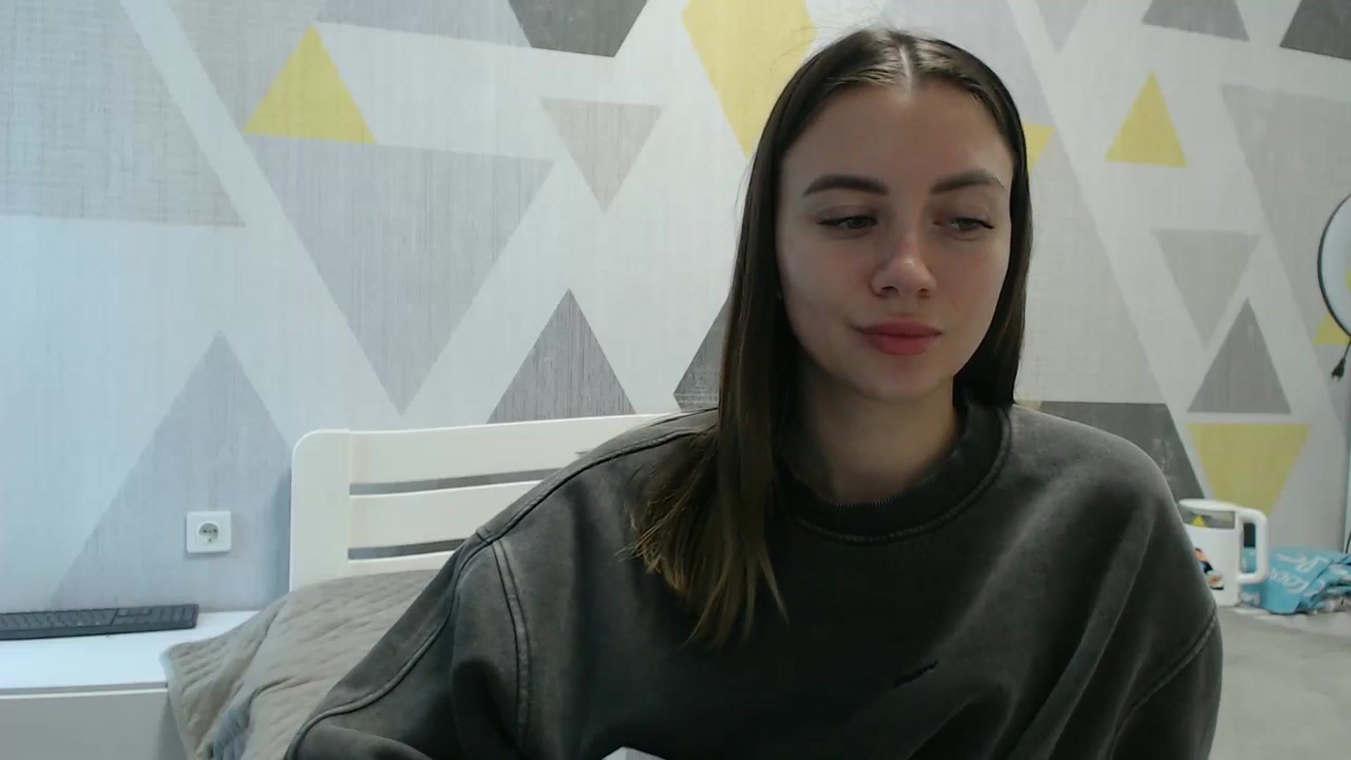 Gallery image thumbnail from Sulfate0's myfreecams stream on, 10/28/2025, 09:53 image 19 of 20