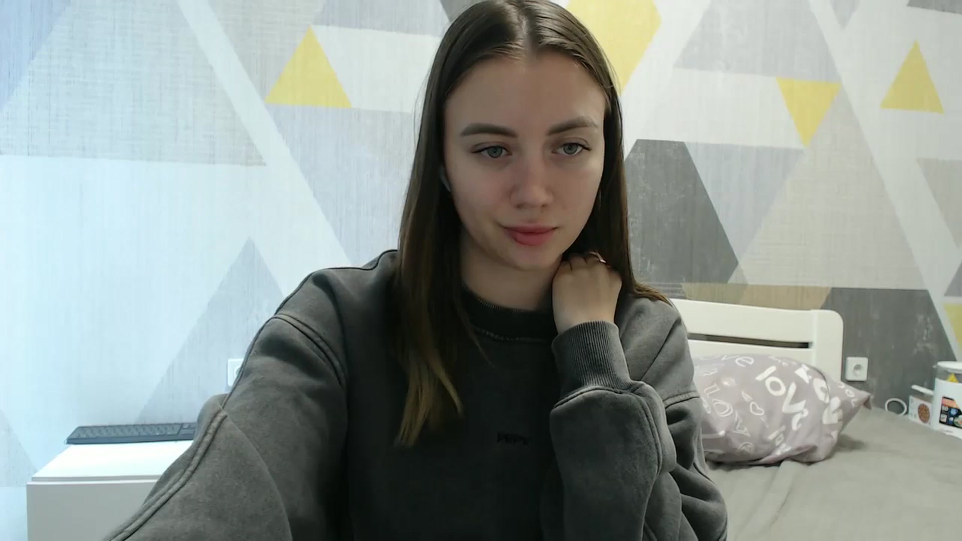 Gallery image thumbnail from Sulfate0's myfreecams stream on, 10/28/2025, 09:53 image 2 of 20