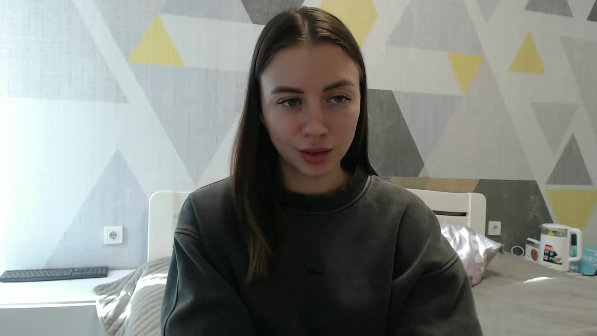 Gallery image thumbnail from Sulfate0's myfreecams stream on, 10/28/2025, 11:02 image 6 of 20
