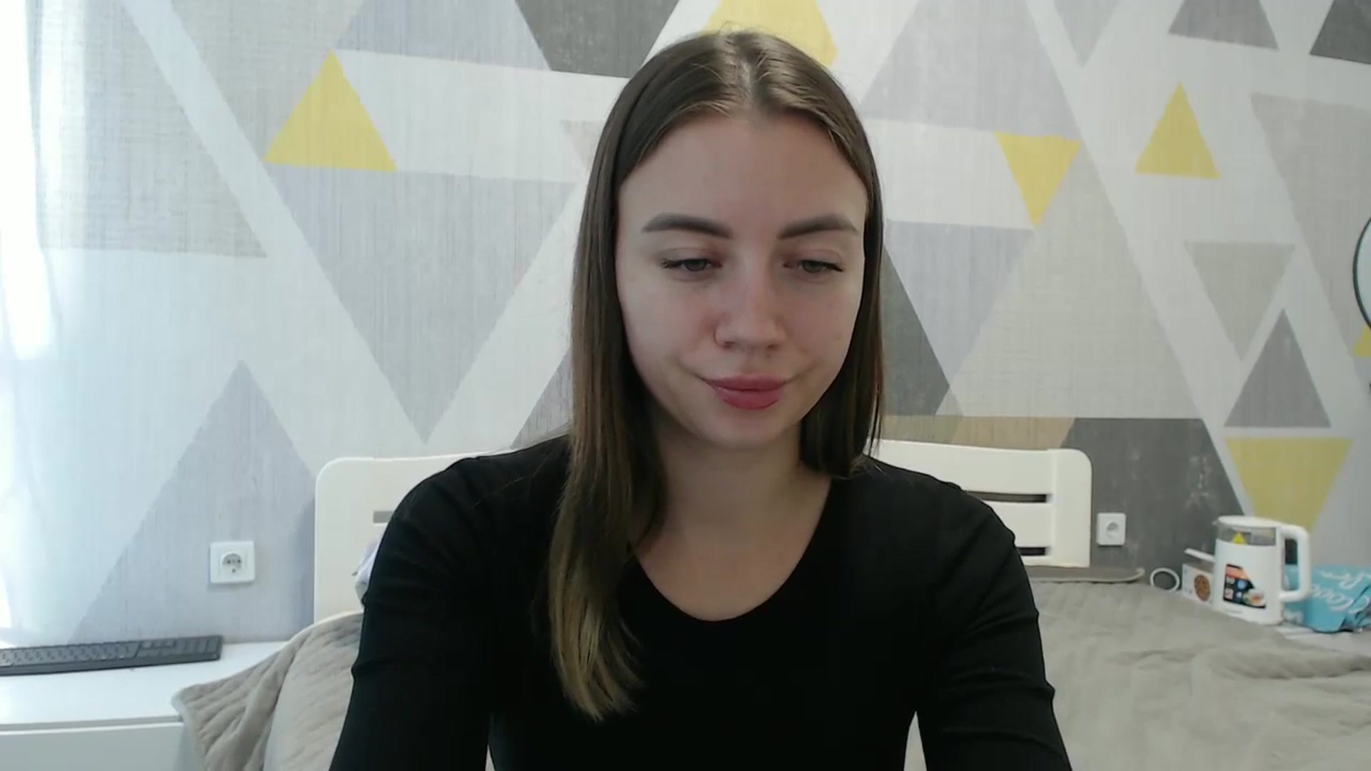 Gallery image thumbnail from Sulfate0's myfreecams stream on, 10/29/2025, 12:36 image 17 of 20
