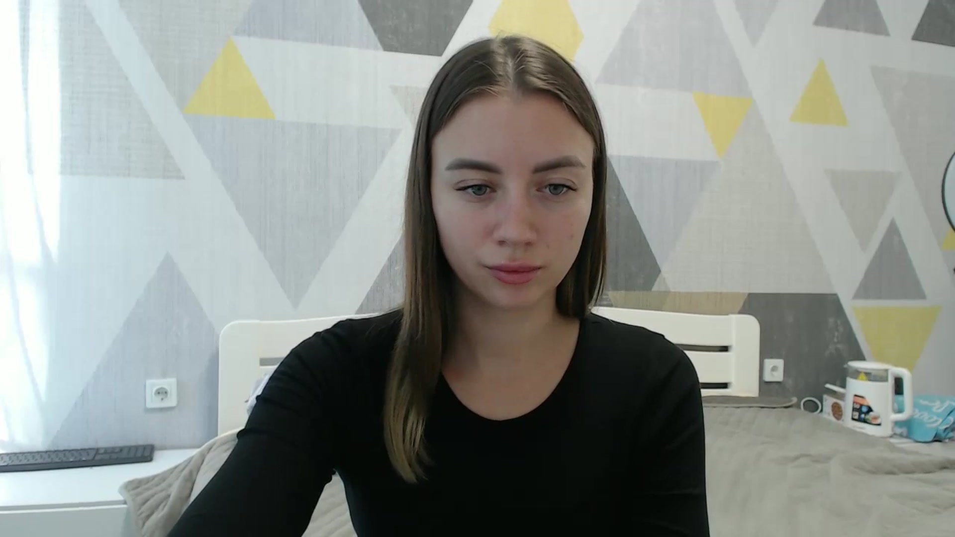Gallery image thumbnail from Sulfate0's myfreecams stream on, 10/29/2025, 12:36 image 16 of 20