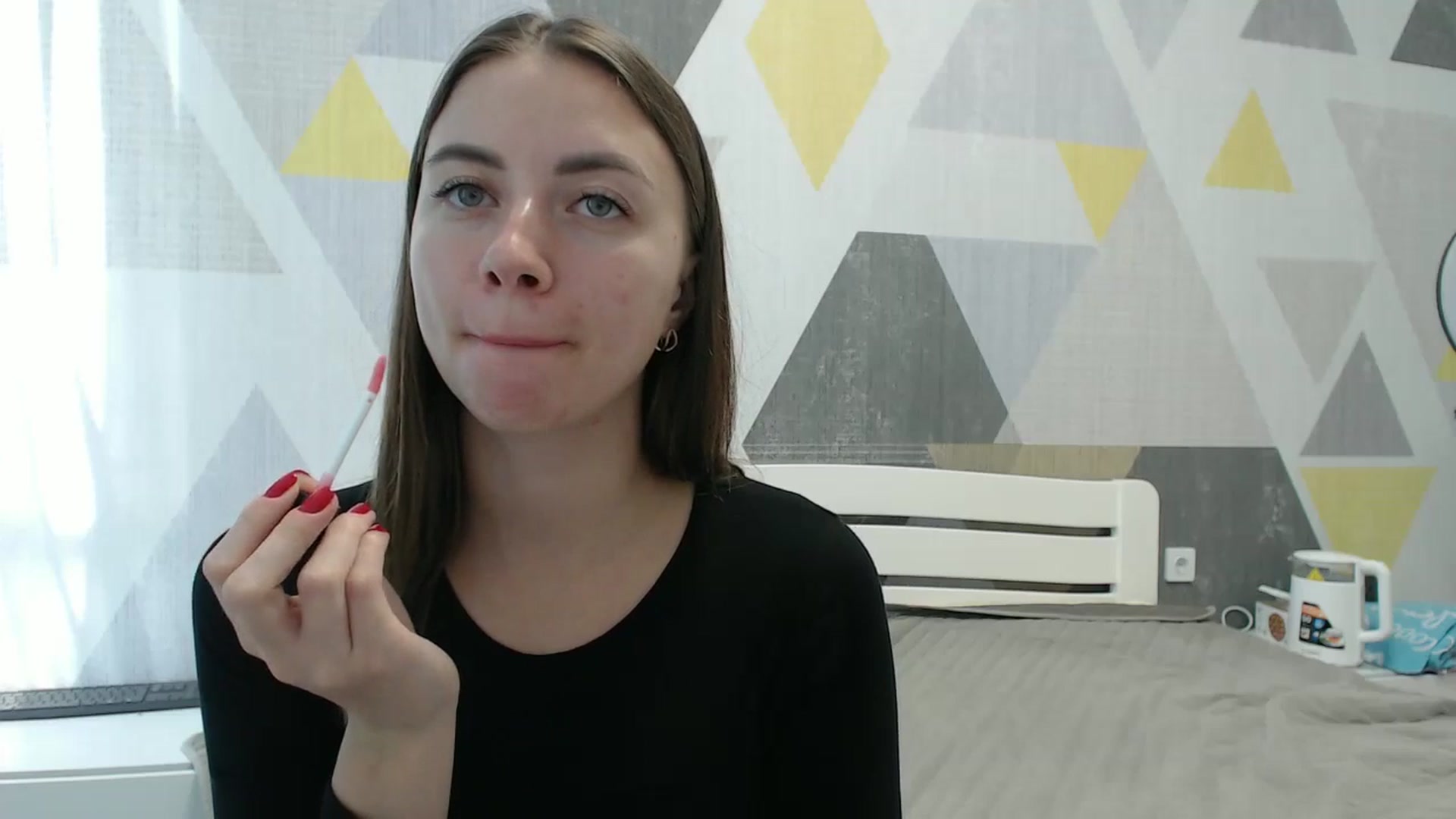 Gallery image thumbnail from Sulfate0's myfreecams stream on, 10/29/2025, 12:36 image 10 of 20