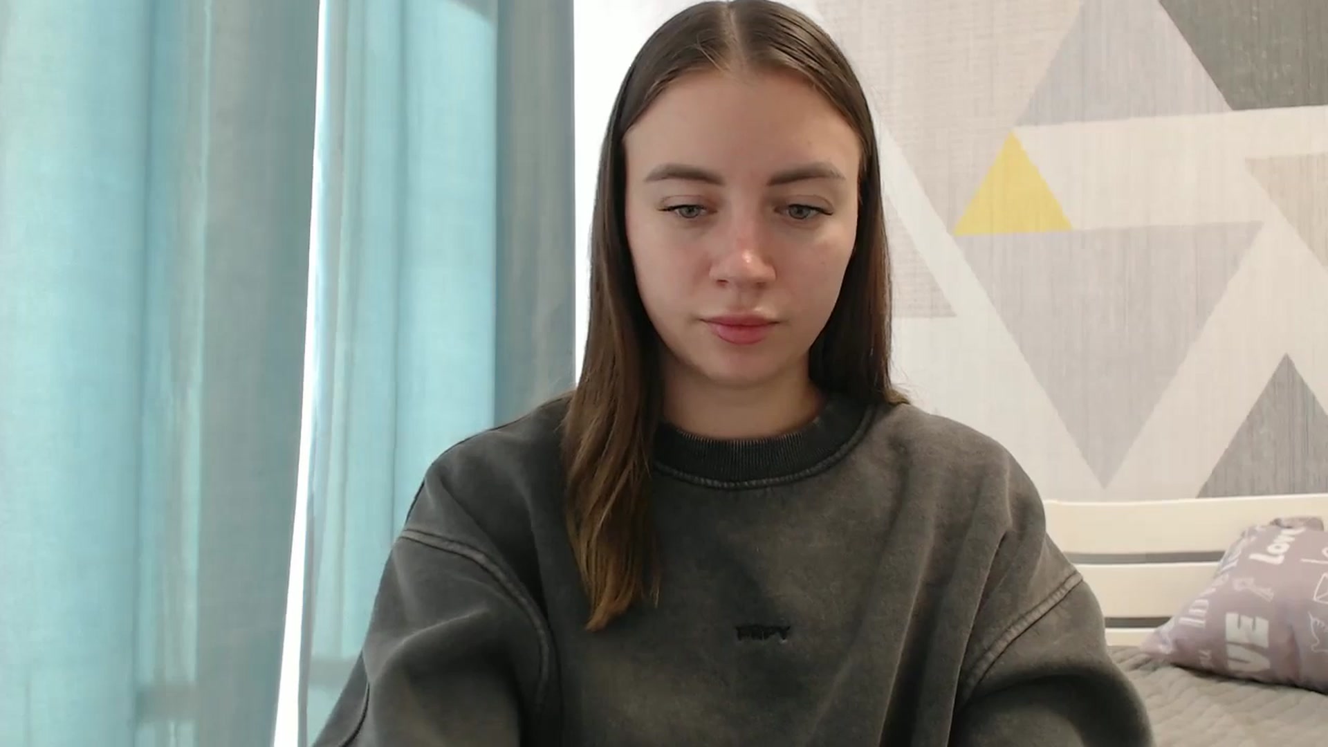 Gallery image thumbnail from Sulfate0's myfreecams stream on, 11/01/2025, 12:43 image 12 of 20