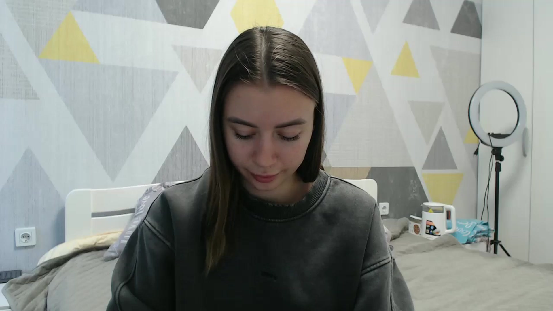 Gallery image thumbnail from Sulfate0's myfreecams stream on, 11/01/2025, 13:19 image 11 of 20