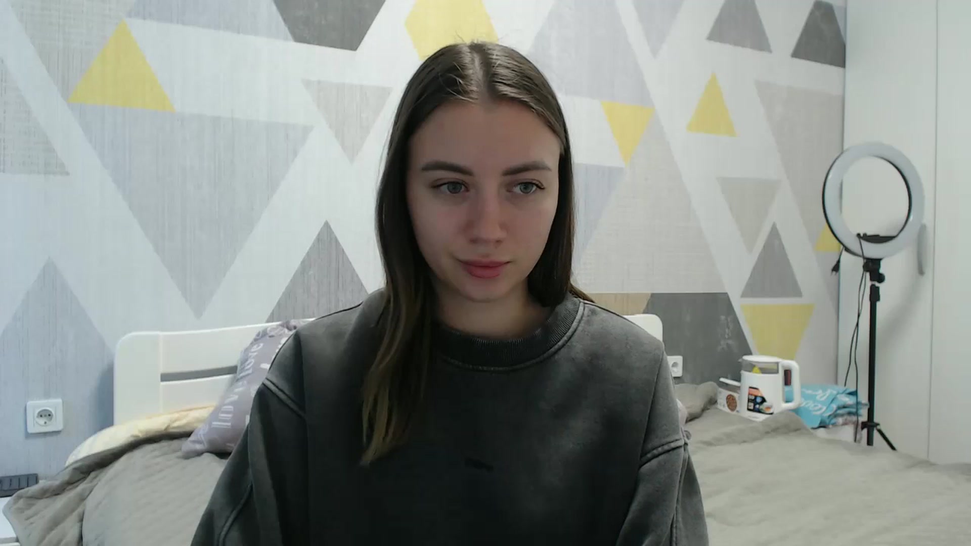 Gallery image thumbnail from Sulfate0's myfreecams stream on, 11/01/2025, 13:19 image 19 of 20