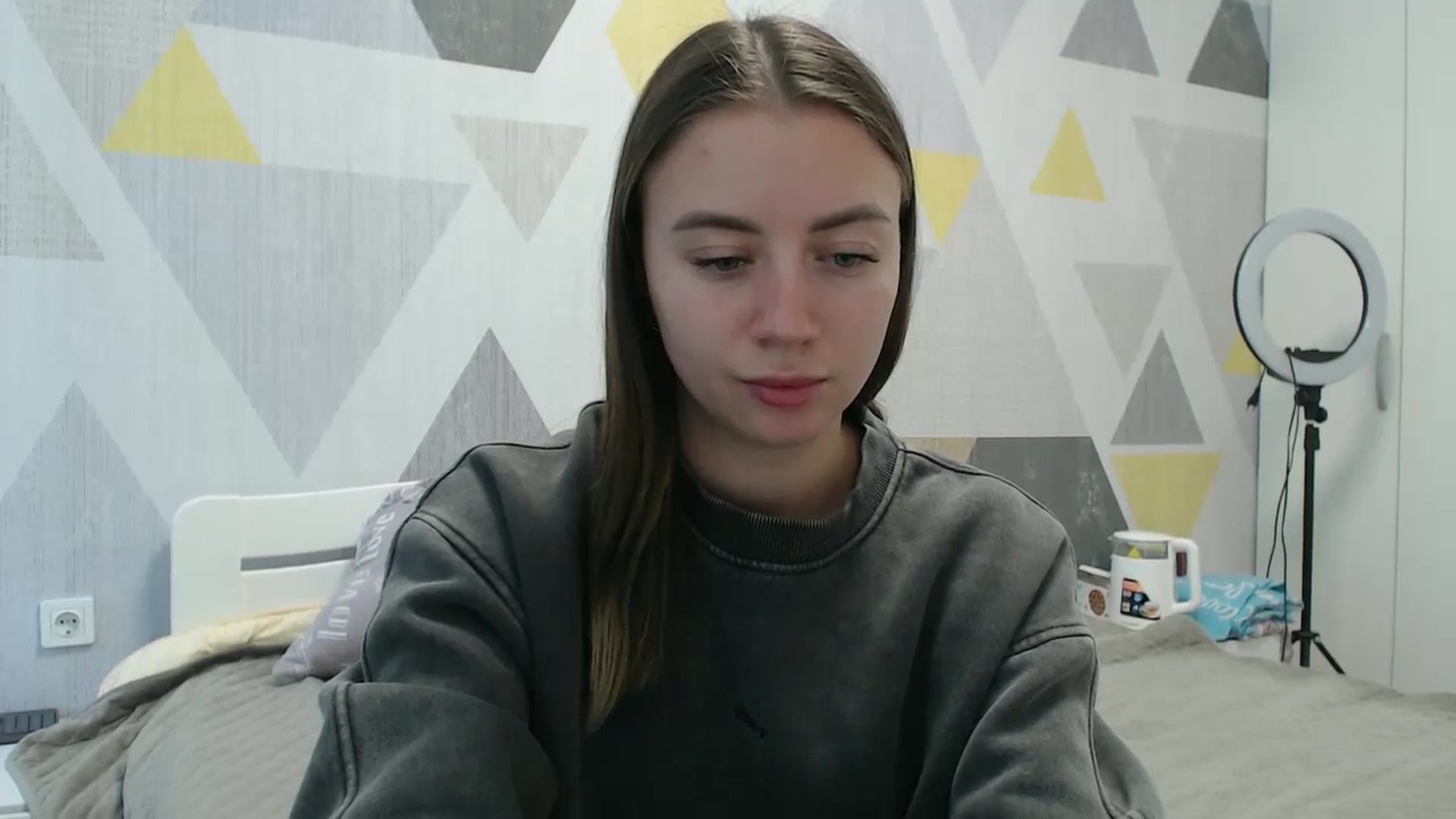 Gallery image thumbnail from Sulfate0's myfreecams stream on, 11/01/2025, 13:19 image 2 of 20