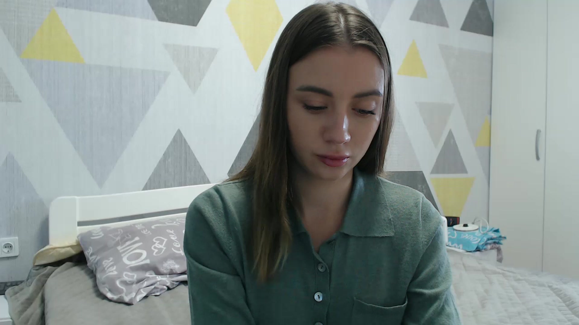 Gallery image thumbnail from Sulfate0's myfreecams stream on, 11/05/2025, 10:15 image 10 of 20