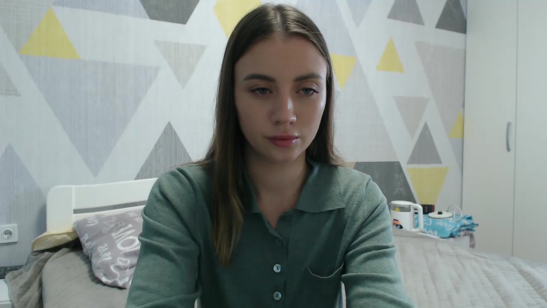 Gallery image thumbnail from Sulfate0's myfreecams stream on, 11/05/2025, 10:15 image 18 of 20