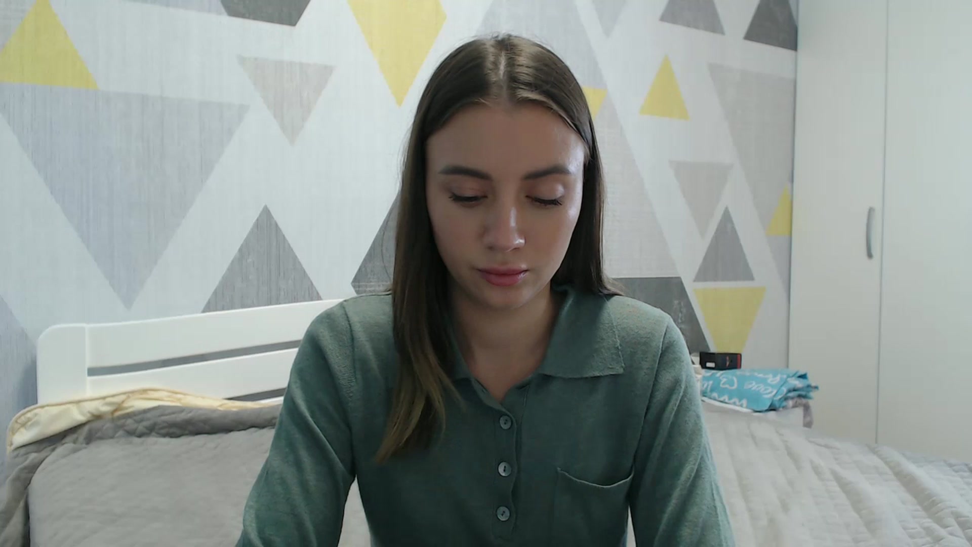 Gallery image thumbnail from Sulfate0's myfreecams stream on, 11/05/2025, 12:36 image 19 of 20
