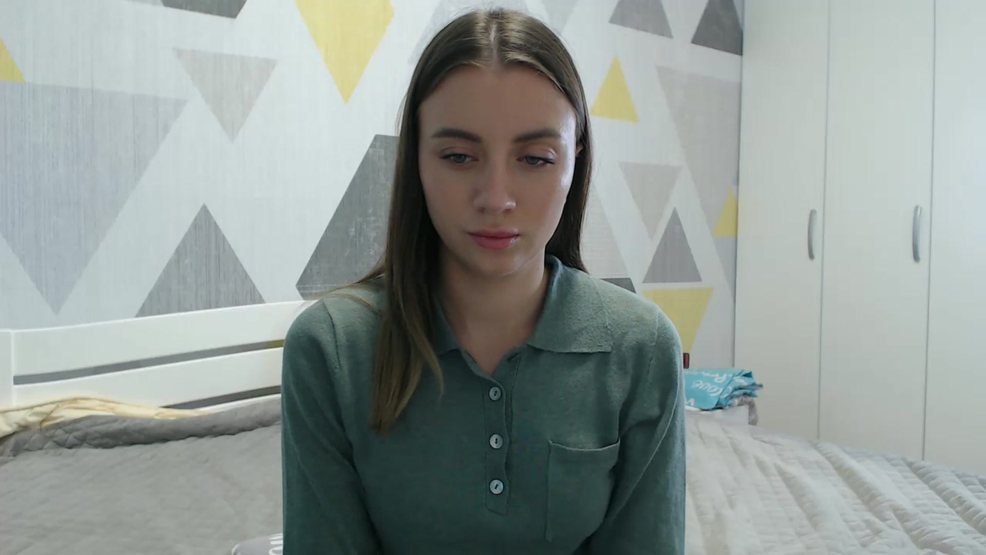 Gallery image thumbnail from Sulfate0's myfreecams stream on, 11/05/2025, 12:36 image 3 of 20