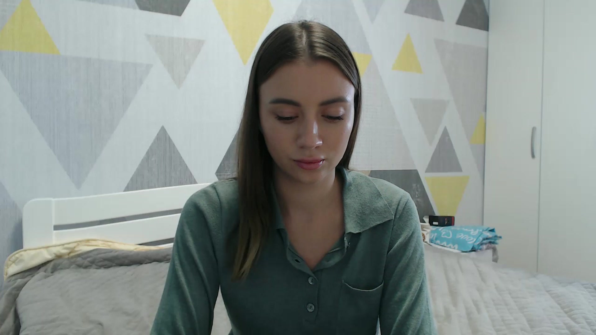 Gallery image thumbnail from Sulfate0's myfreecams stream on, 11/05/2025, 13:27 image 13 of 20