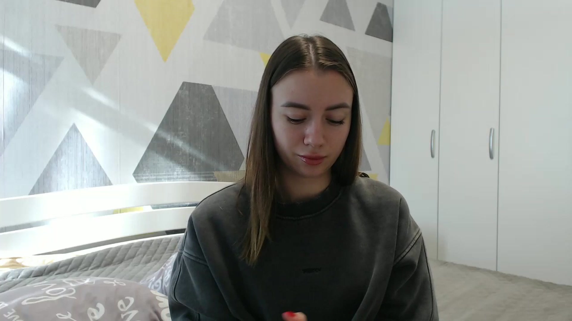 Gallery image thumbnail from Sulfate0's myfreecams stream on, 11/06/2025, 09:43 image 11 of 20