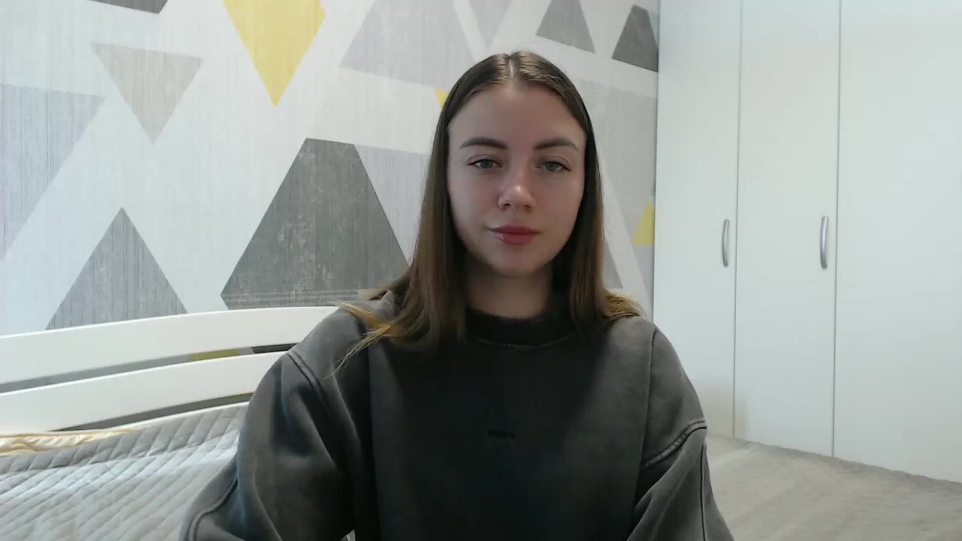 Gallery image thumbnail from Sulfate0's myfreecams stream on, 11/06/2025, 10:13 image 14 of 20