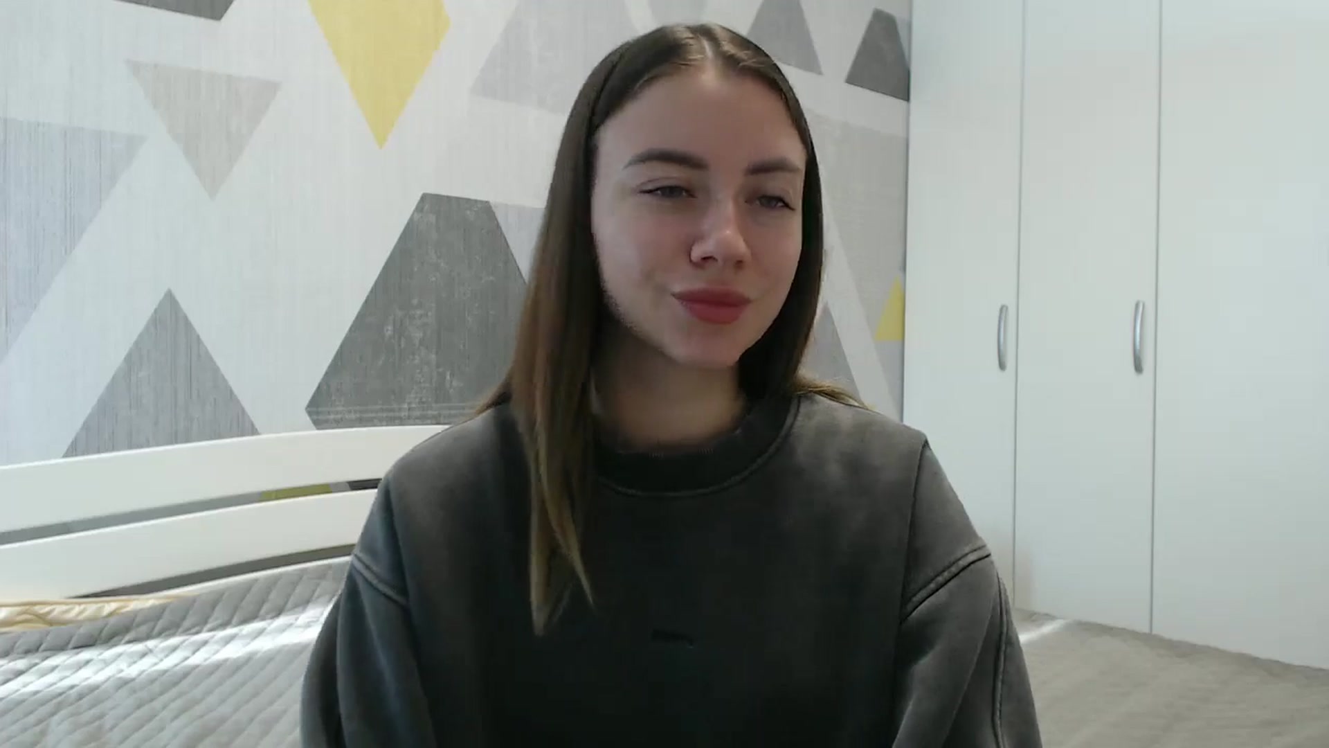 Gallery image thumbnail from Sulfate0's myfreecams stream on, 11/06/2025, 10:13 image 16 of 20