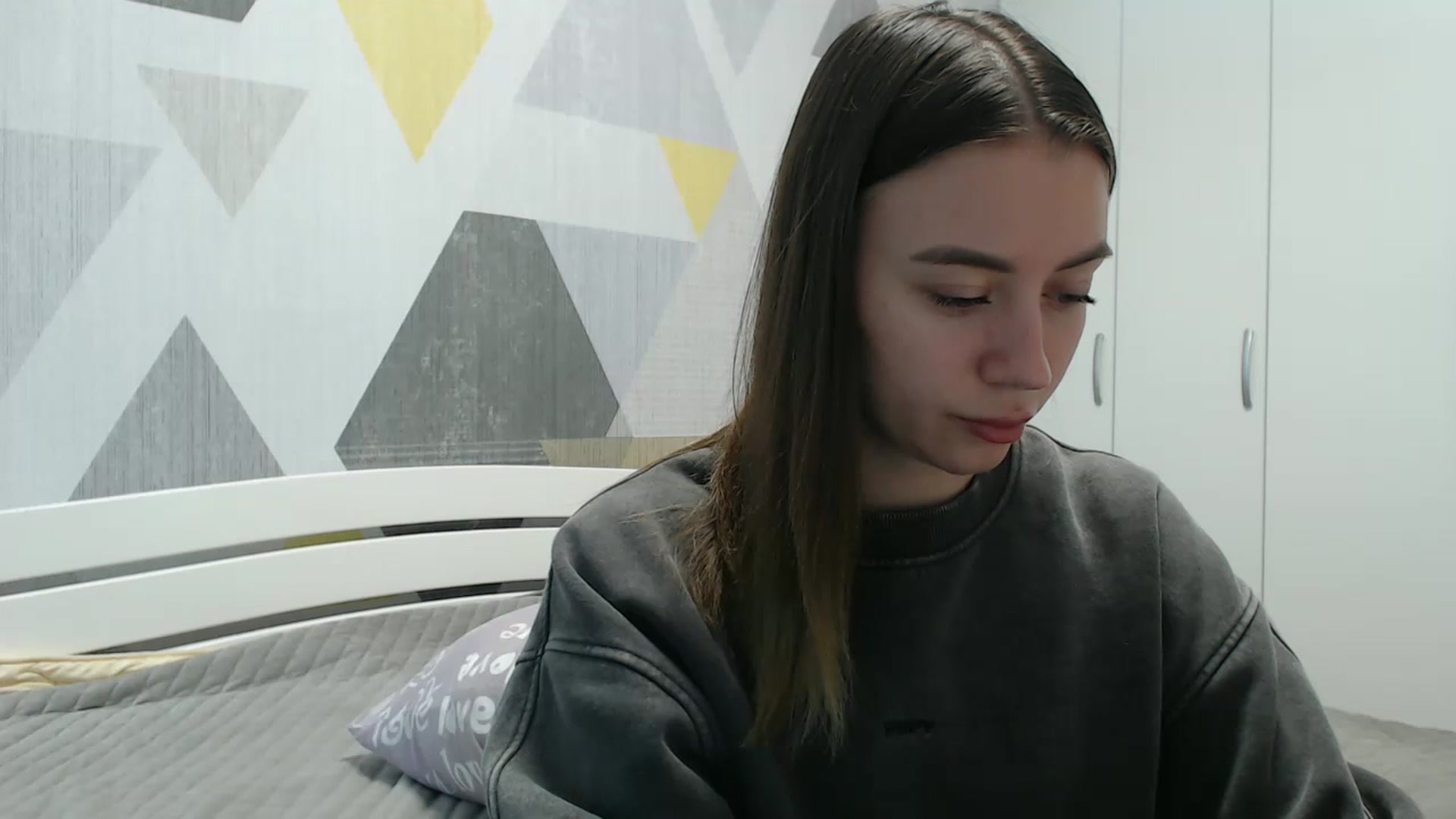 Gallery image thumbnail from Sulfate0's myfreecams stream on, 11/06/2025, 10:13 image 5 of 20