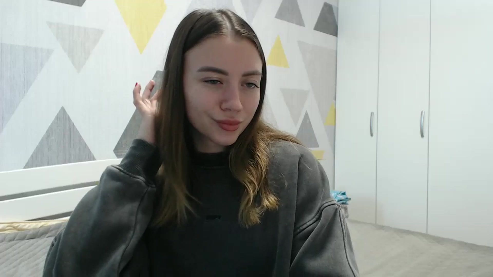 Gallery image thumbnail from Sulfate0's myfreecams stream on, 11/06/2025, 10:13 image 11 of 20