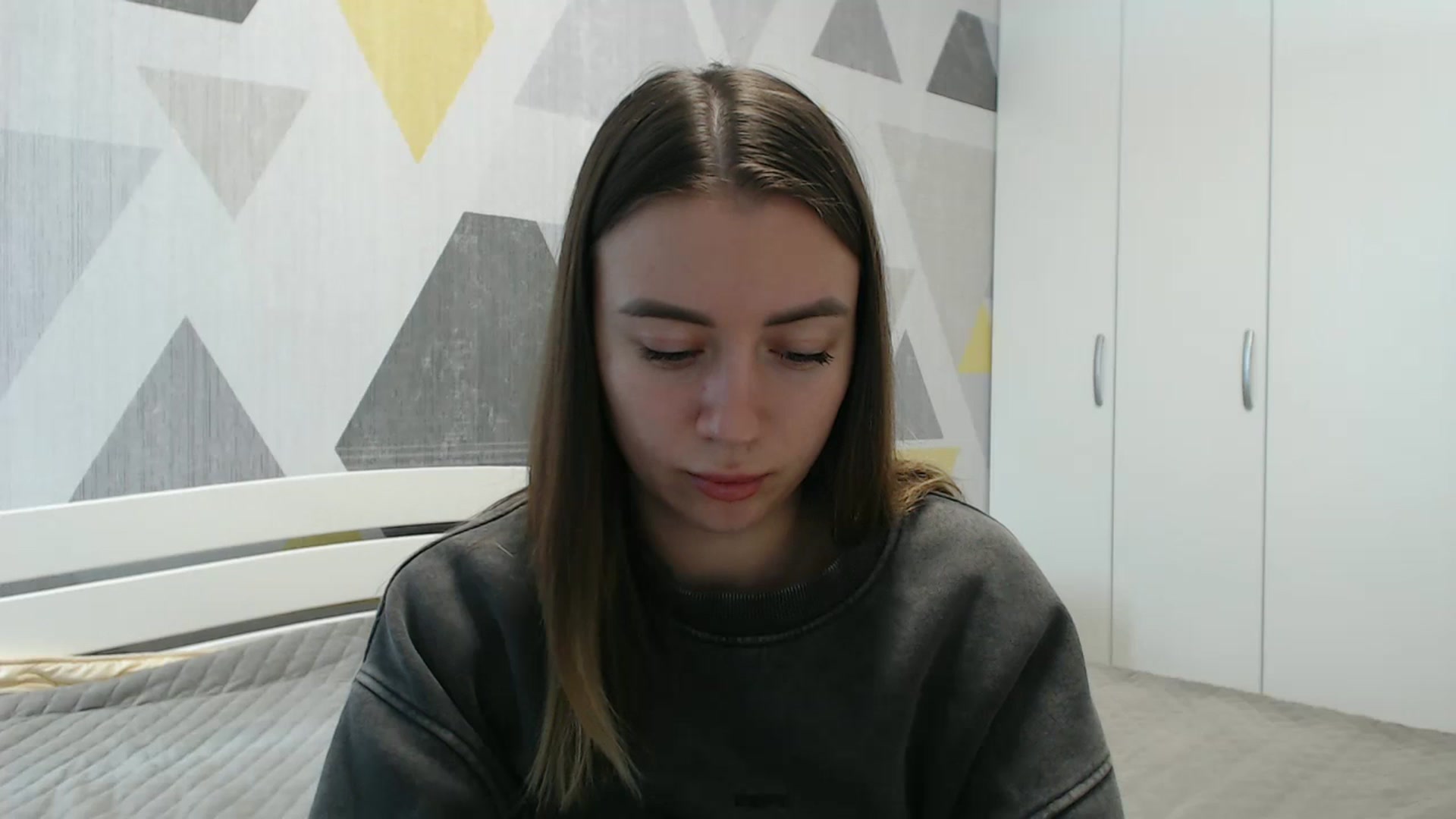 Gallery image thumbnail from Sulfate0's myfreecams stream on, 11/06/2025, 10:49 image 4 of 20