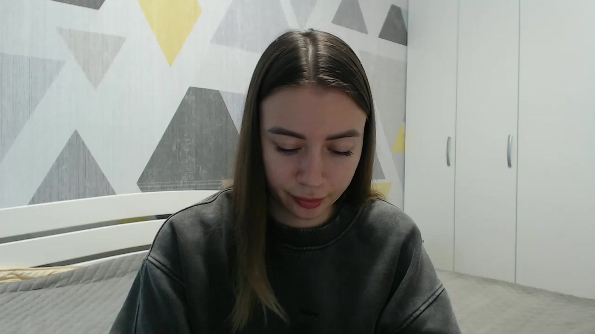 Gallery image thumbnail from Sulfate0's myfreecams stream on, 11/06/2025, 10:49 image 14 of 20