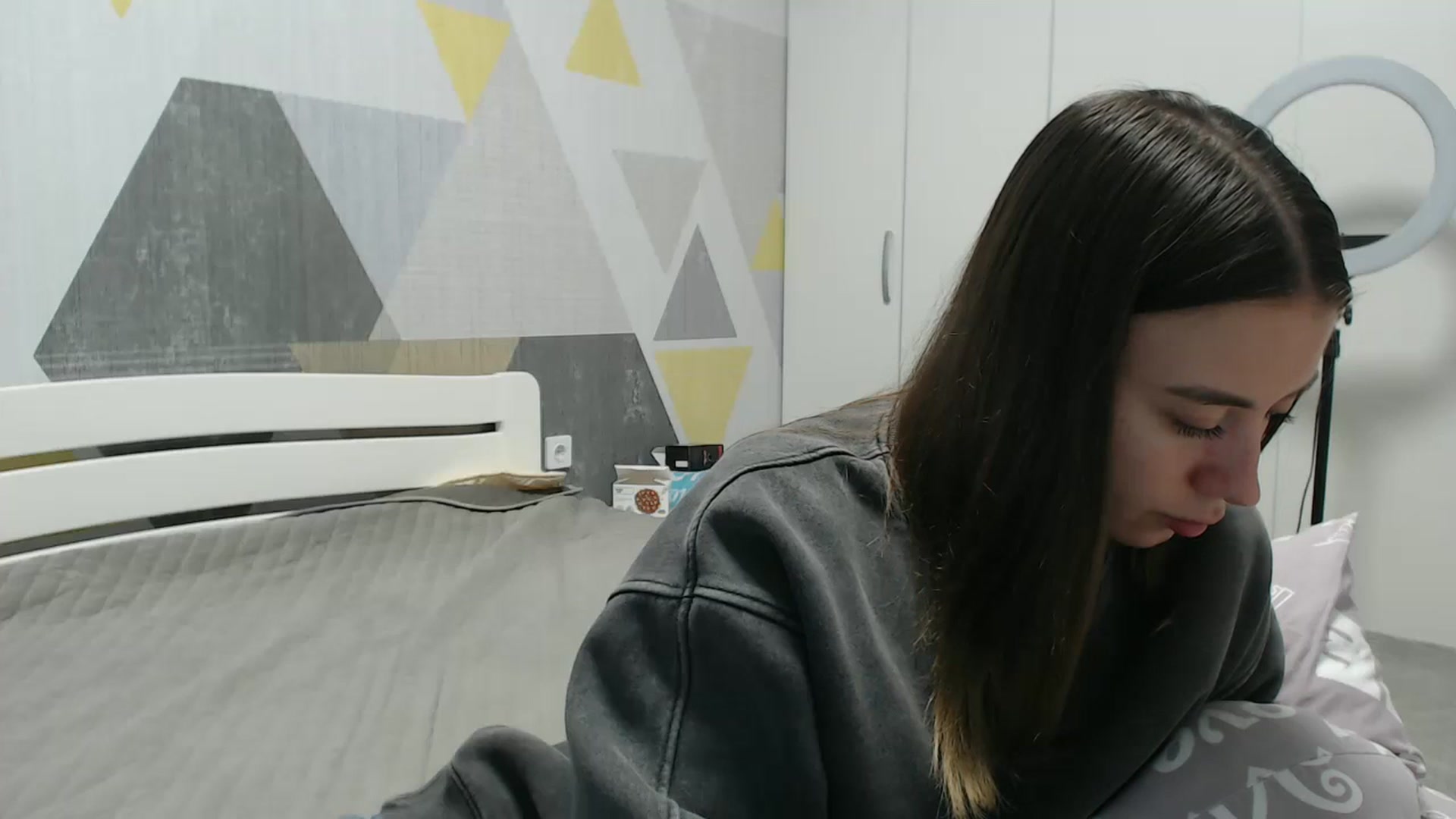 Gallery image thumbnail from Sulfate0's myfreecams stream on, 11/06/2025, 11:45 image 17 of 20